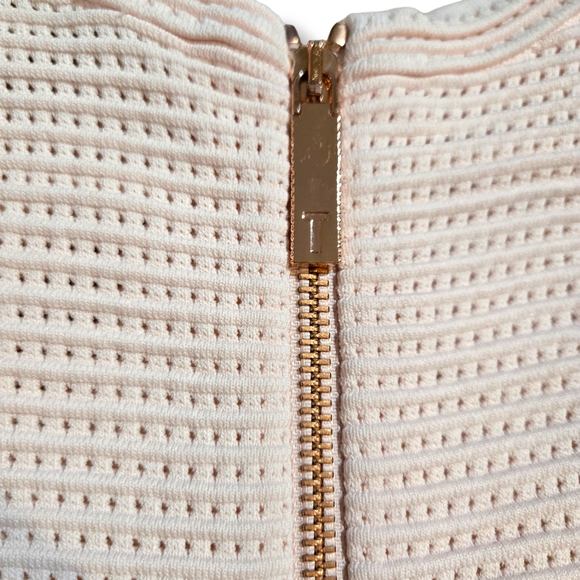 TED BAKER AURBRAY KNITTED SKATER NUDE PINK DRESS| SIZE 4 - Picture 4 of 8